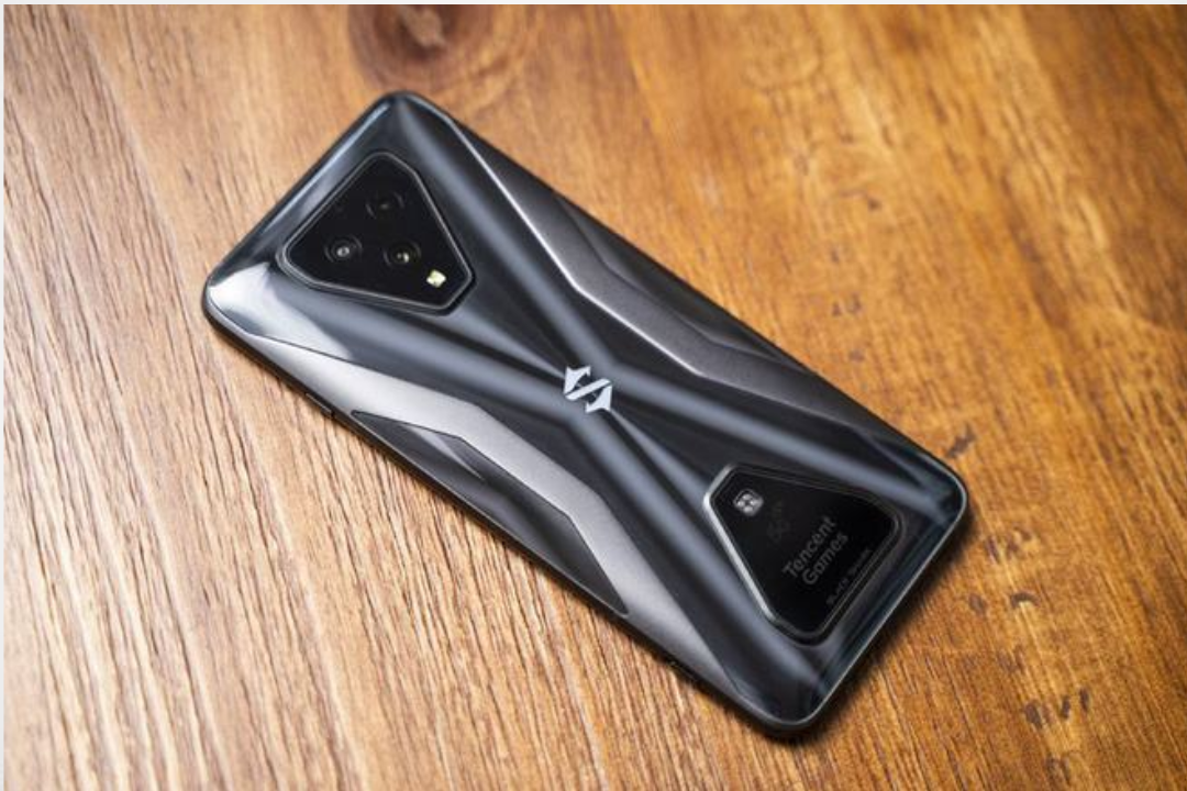 Black Shark 3S ra mắt Snapdragon 865+