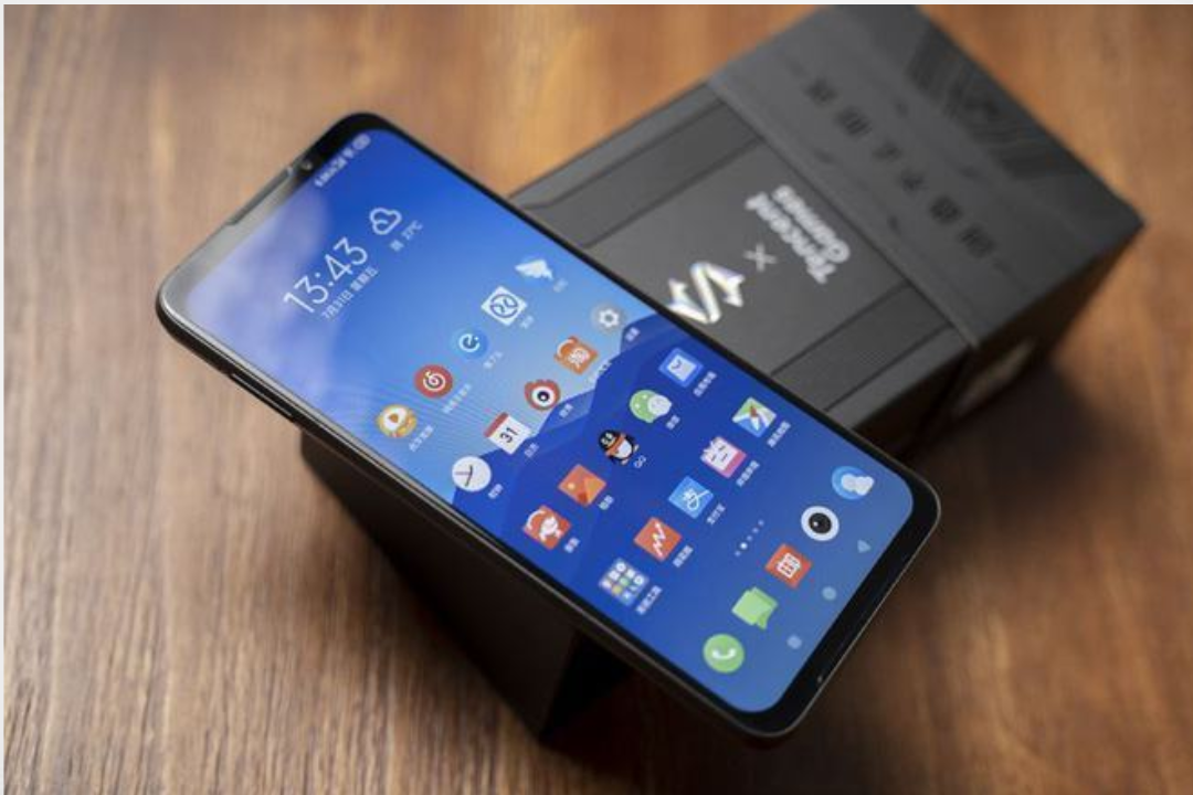 Black Shark 3S ra mắt Snapdragon 865+